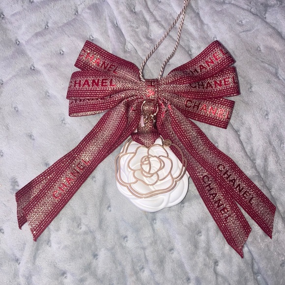CHANEL Other - CHANEL limited edition Ornament